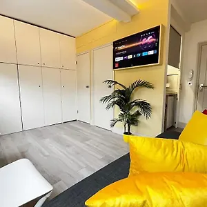 10 Beachside Beauty Lux Steps From Apartment Brighton